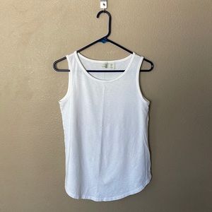Lucy & Laurel Tank Top